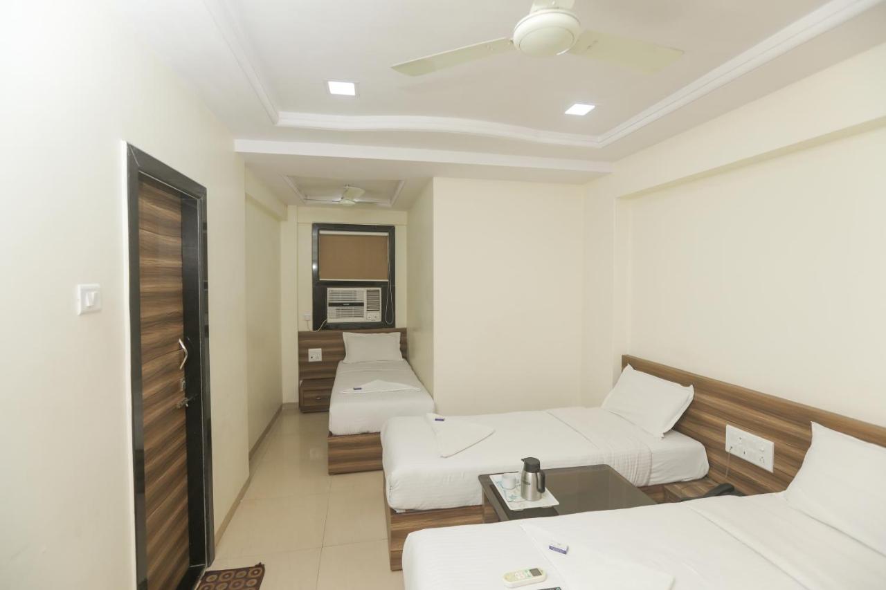 Hotel Mid Town Mumbai Exterior photo