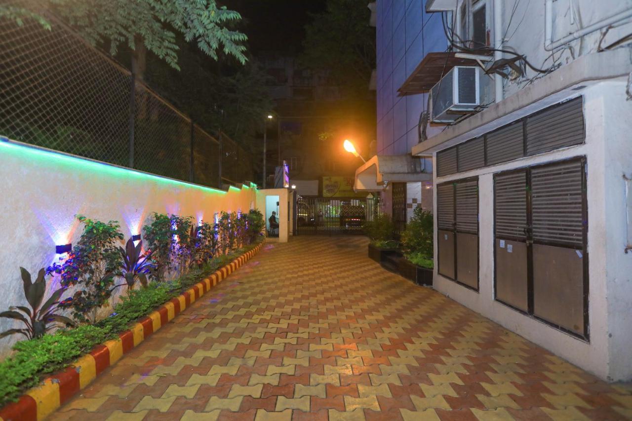 Hotel Mid Town Mumbai Exterior photo